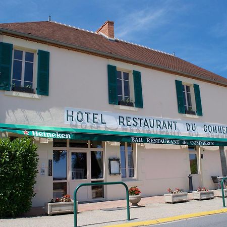 Hotel Restaurant Bar Du Commerce - Kb Hotel Group Tronget Kültér fotó